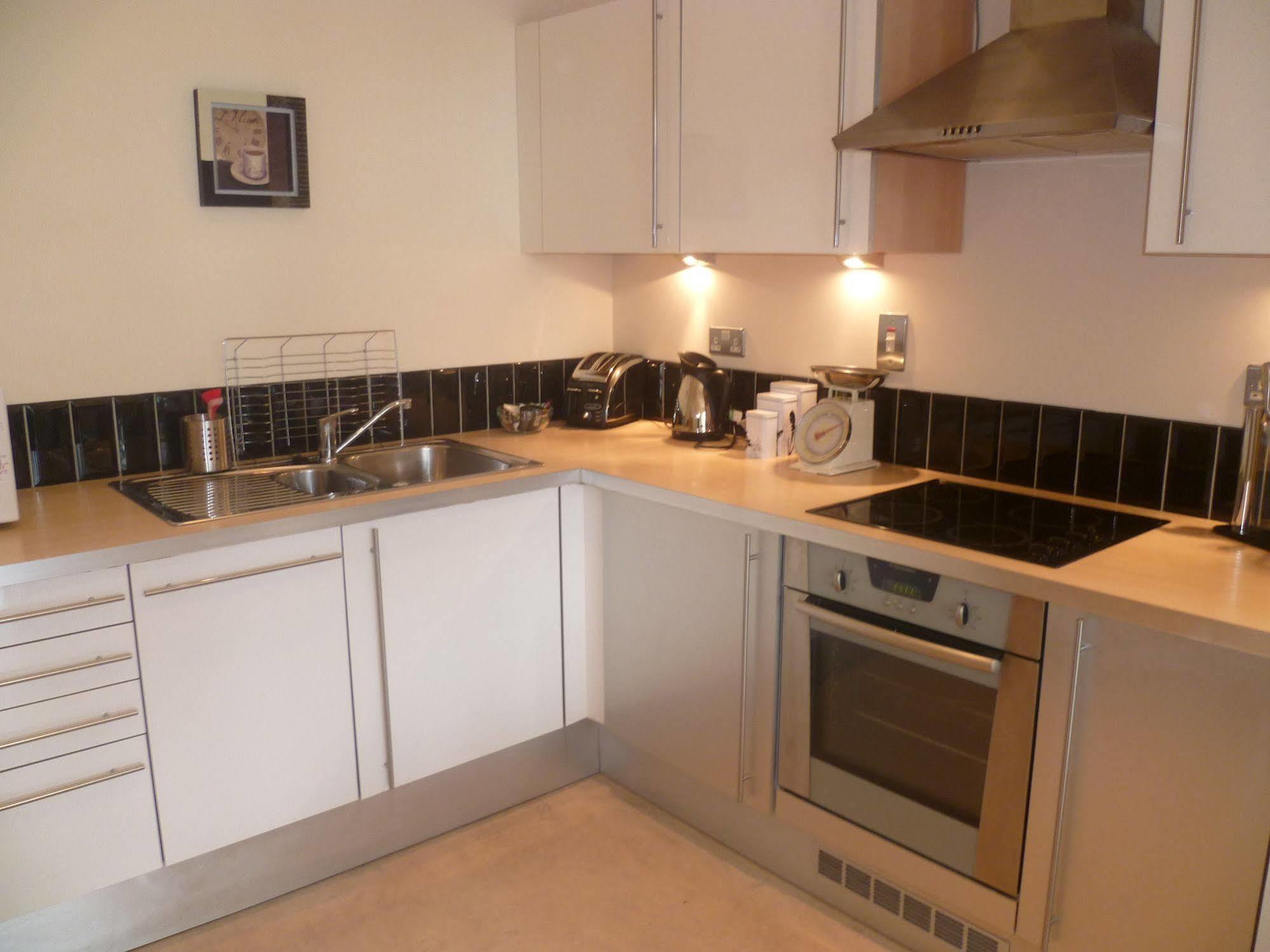 Crown Apartments 3B By Week2Week Newcastle upon Tyne Luaran gambar